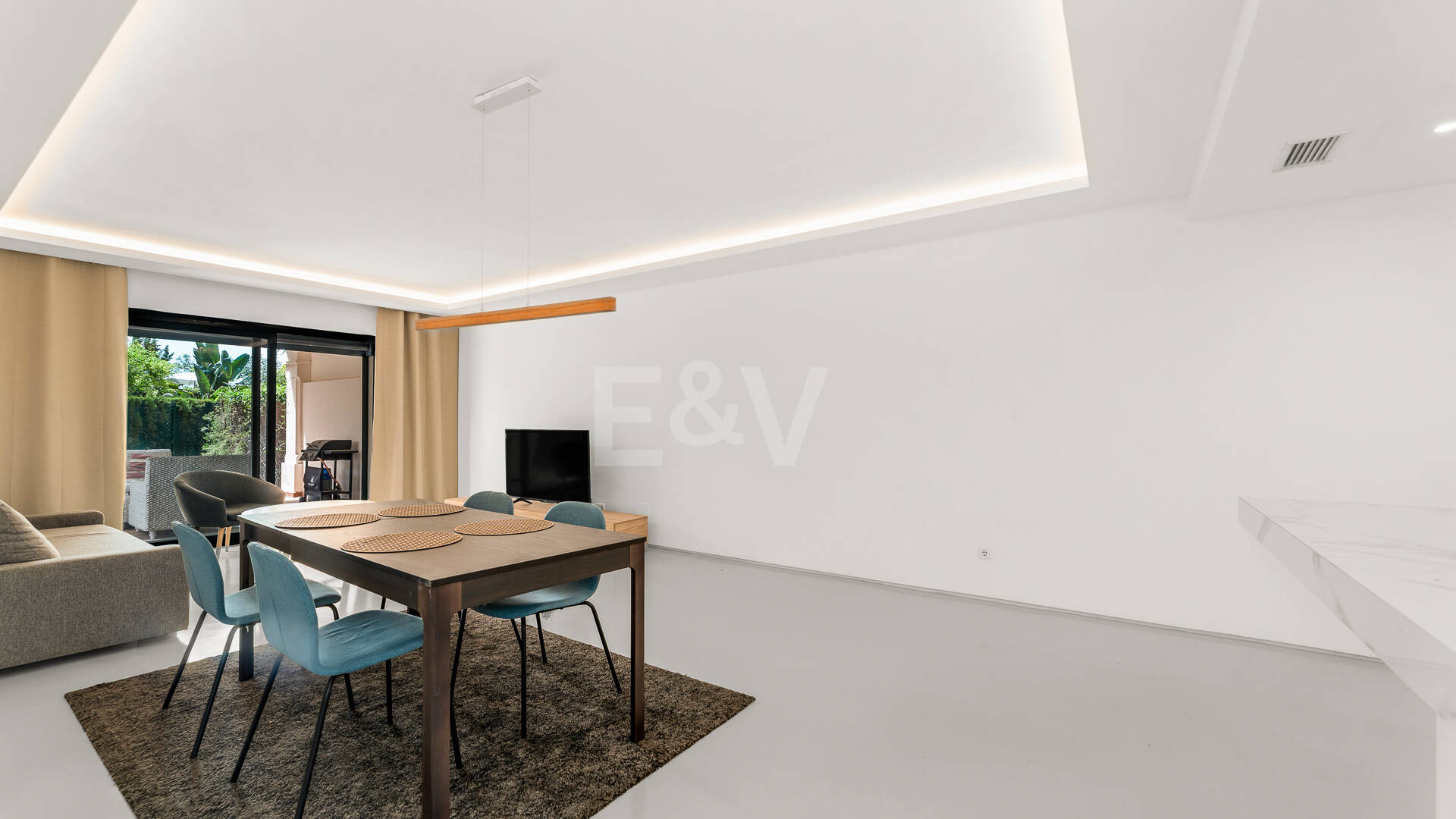 Charming Garden Apartment with Direct Pool Access in Gated Community