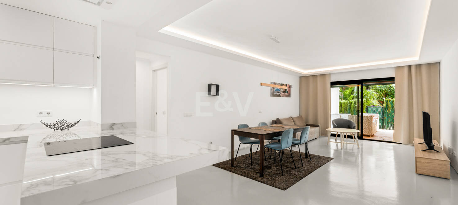 Charming Garden Apartment with Direct Pool Access in Gated Community