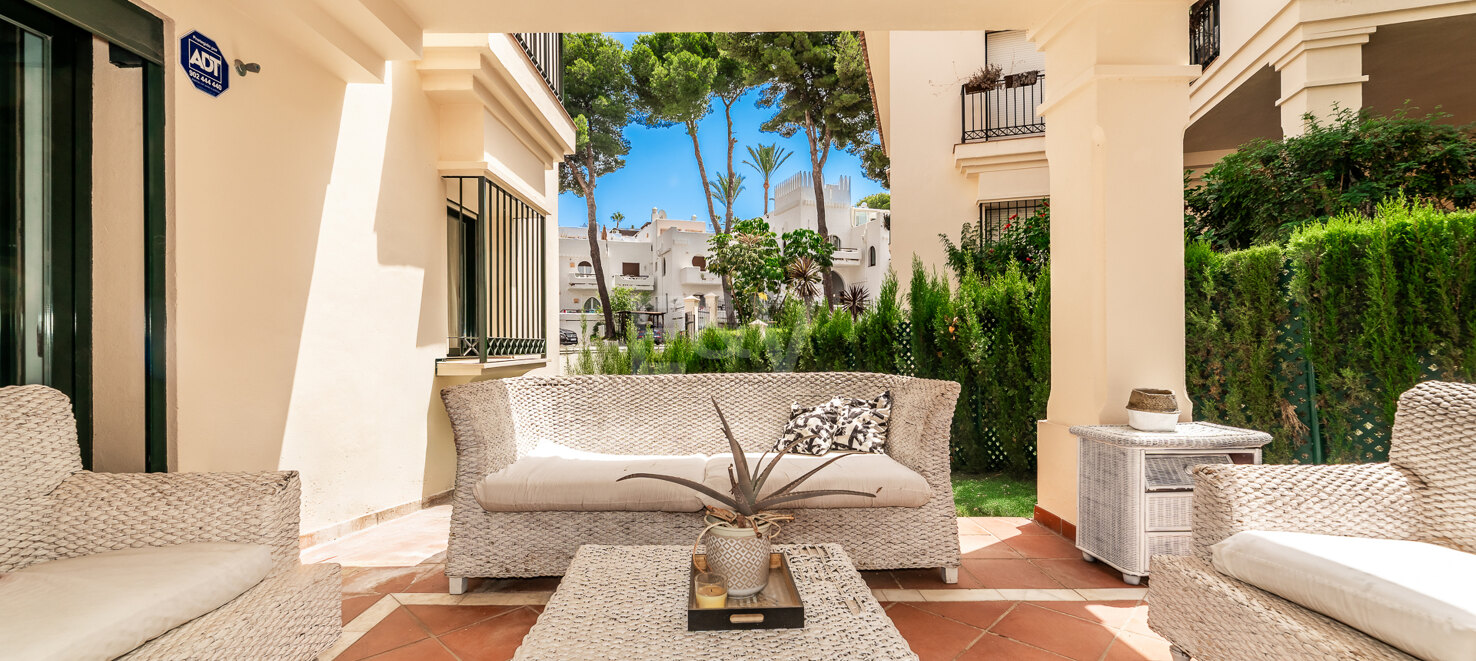 Charmantes Apartment mit sonniger Terrasse und direktem Poolzugang
