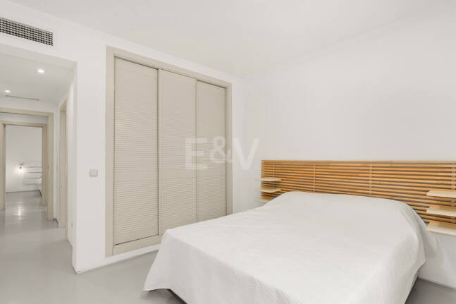 Charming Garden Apartment with Direct Pool Access in Gated Community