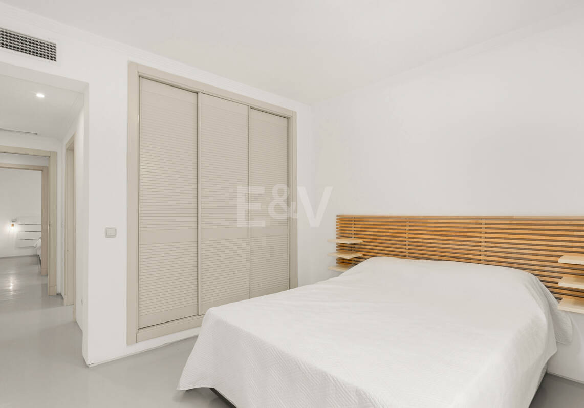 Uroczy ogród Apartament z bezpośrednim dostępem do basenu w Gated Wspólnoty