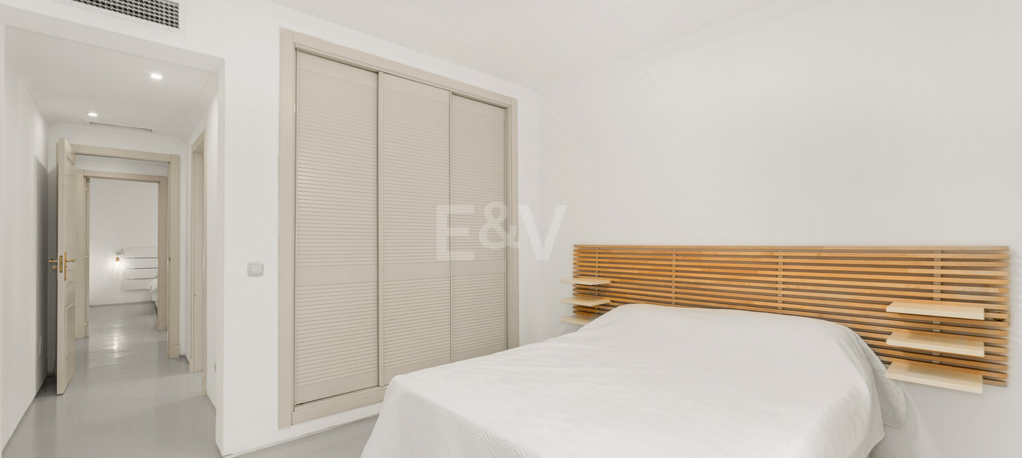 Charming Garden Apartment with Direct Pool Access in Gated Community