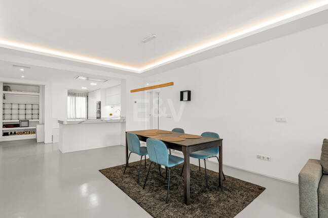 Charming Garden Apartment with Direct Pool Access in Gated Community