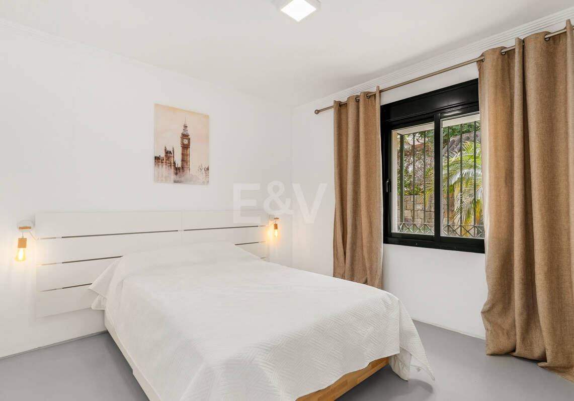 Uroczy ogród Apartament z bezpośrednim dostępem do basenu w Gated Wspólnoty