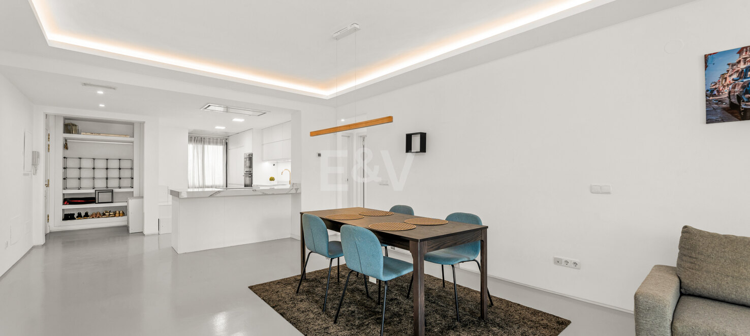 Charmantes Apartment mit sonniger Terrasse und direktem Poolzugang