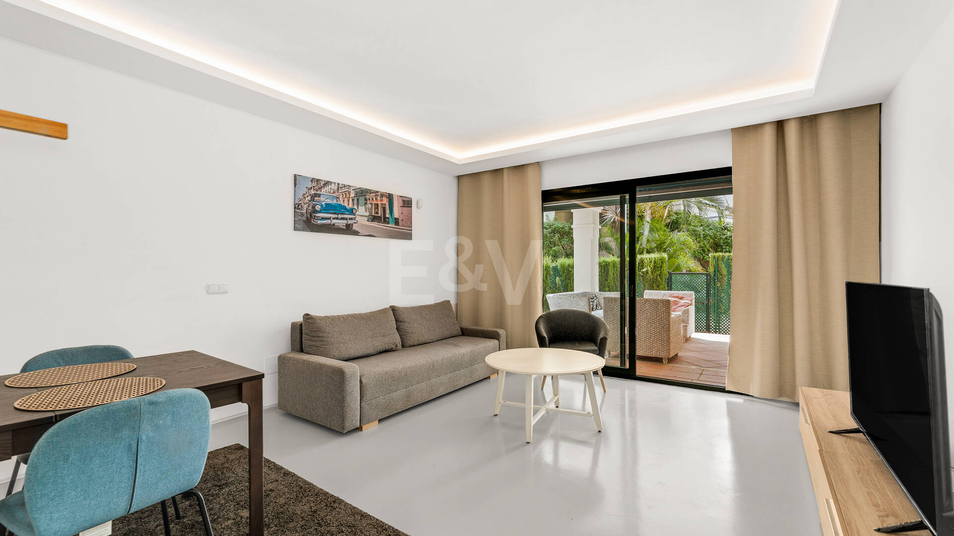 Charming Garden Apartment with Direct Pool Access in Gated Community