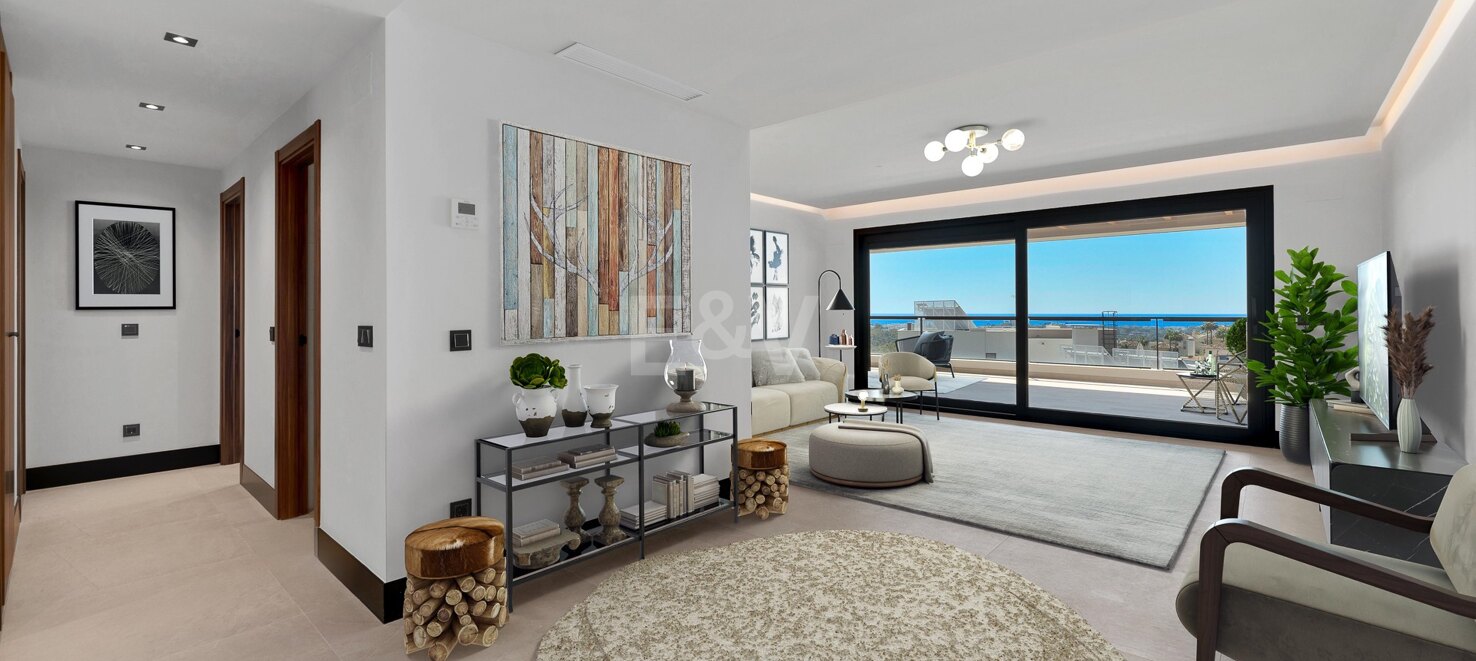 Luxury brand new apartment in Nueva Andalucia with open sea views