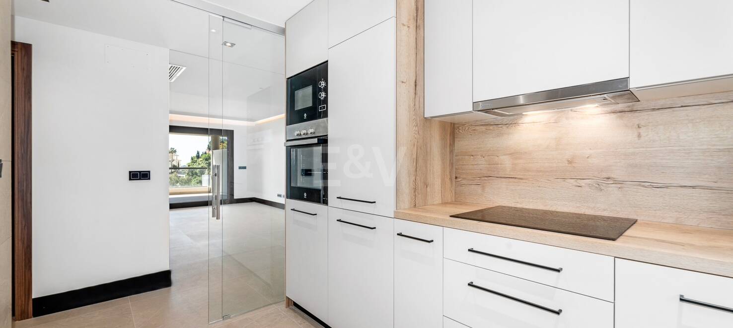 Luxus Neubauwohnung mit freiem Meerblick