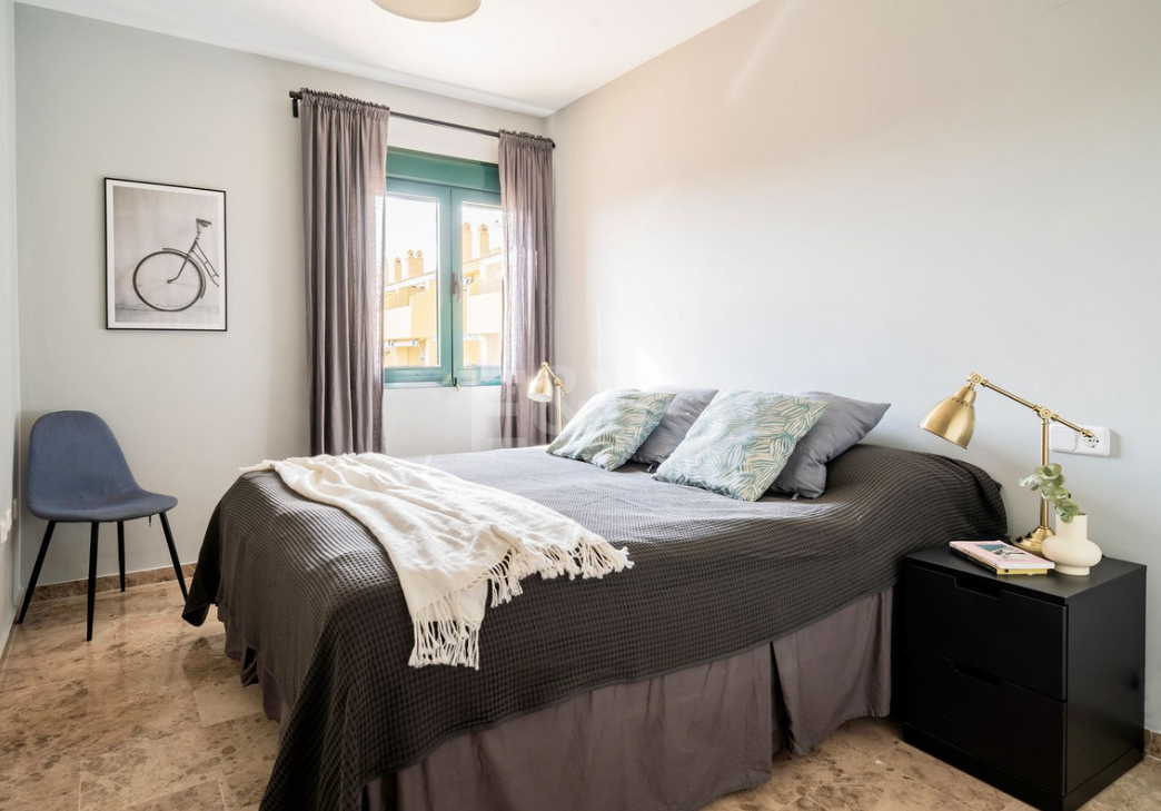 Elegante Penthouse mit Meerblick nahe dem Strand