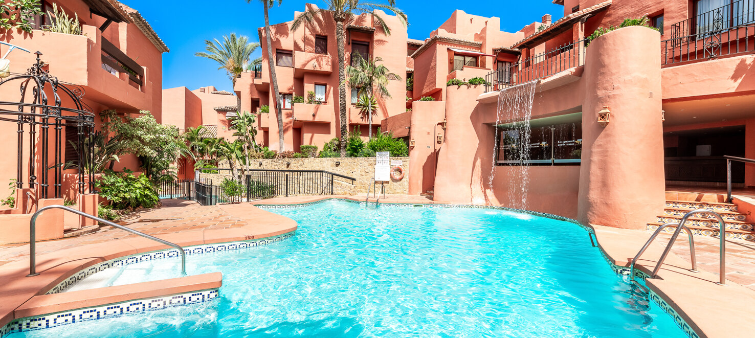 Duplex penthouse close to the beach