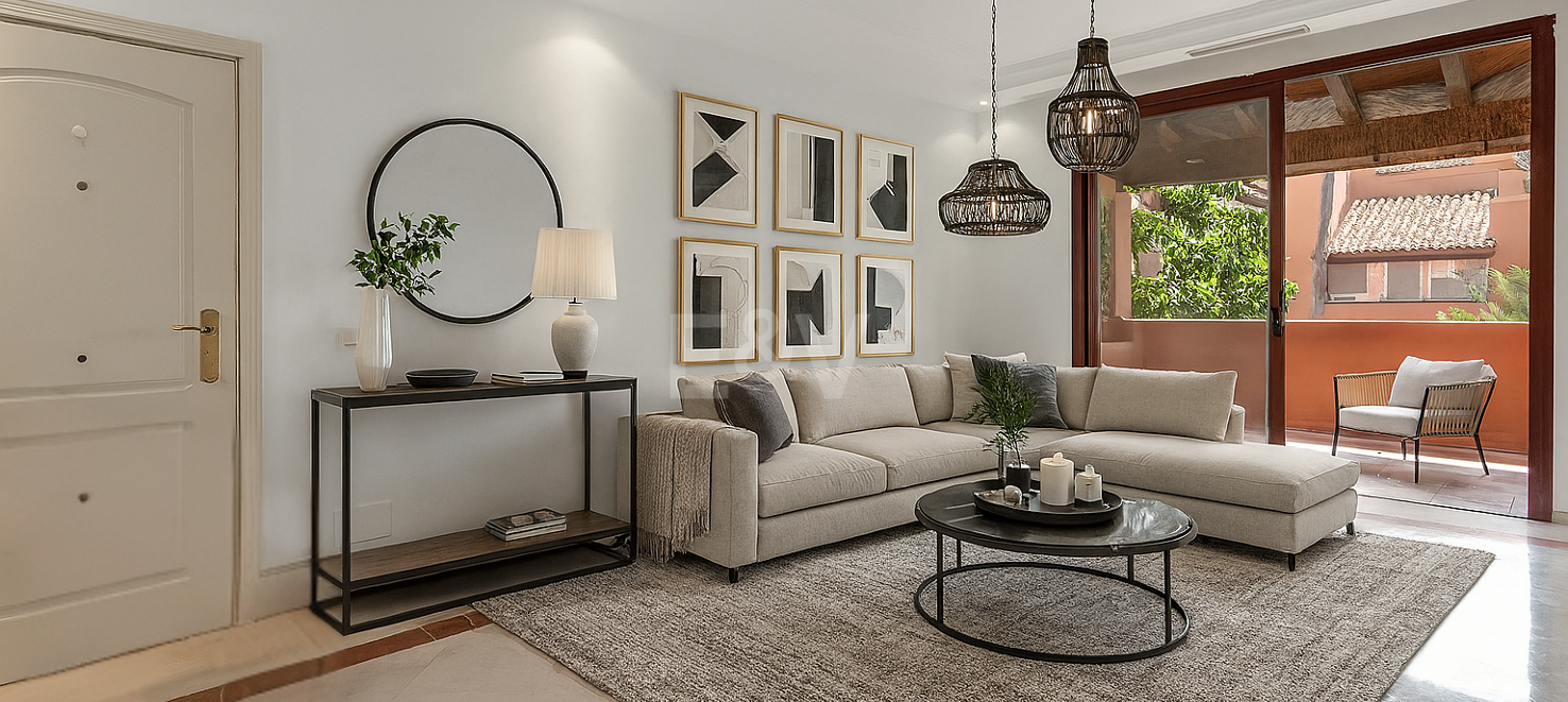 Duplex takvåning nära stranden