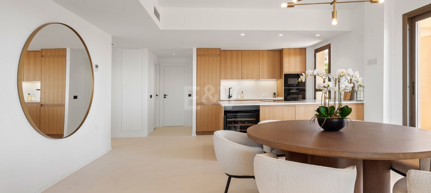Moderne Eckwohnung mit Meerblick und zwei Terrassen