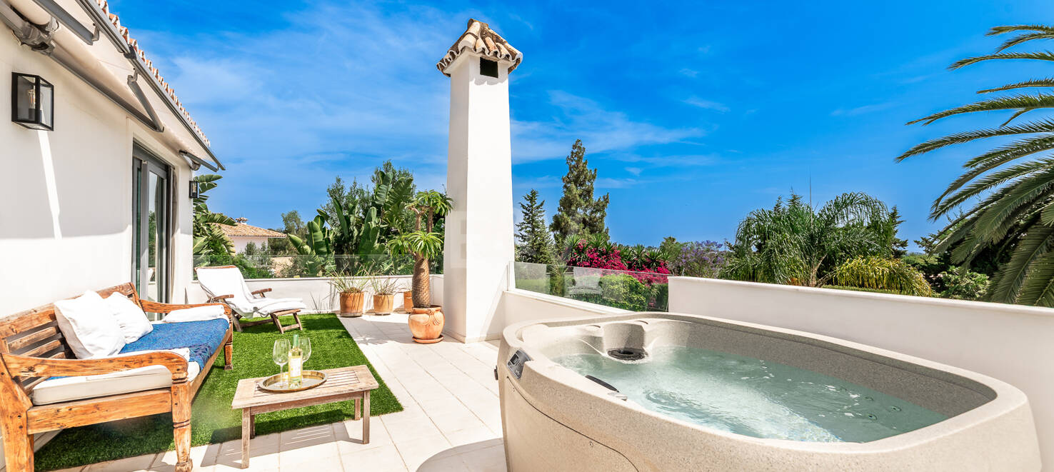 Chic Villa i naturlig inställning nära La Quinta
