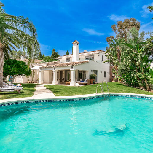 Chic Villa i naturlig inställning nära La Quinta