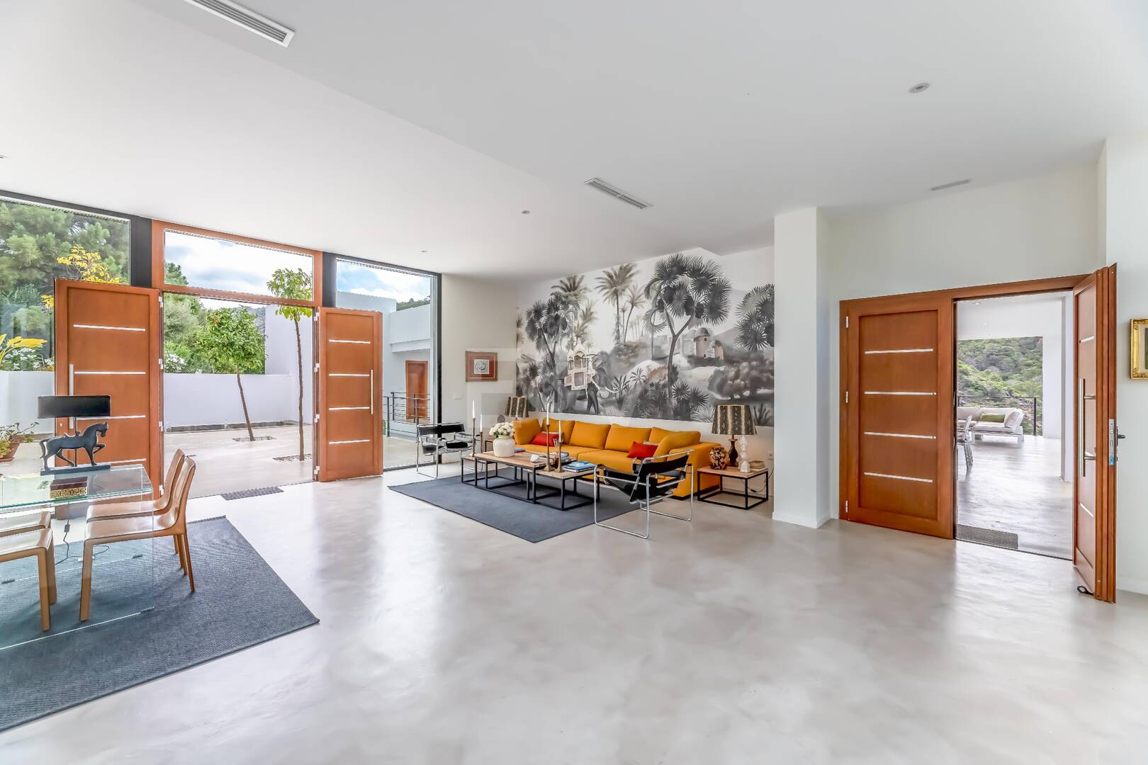 Excepcional villa moderna con privacidad, naturaleza y vistas panorámicas