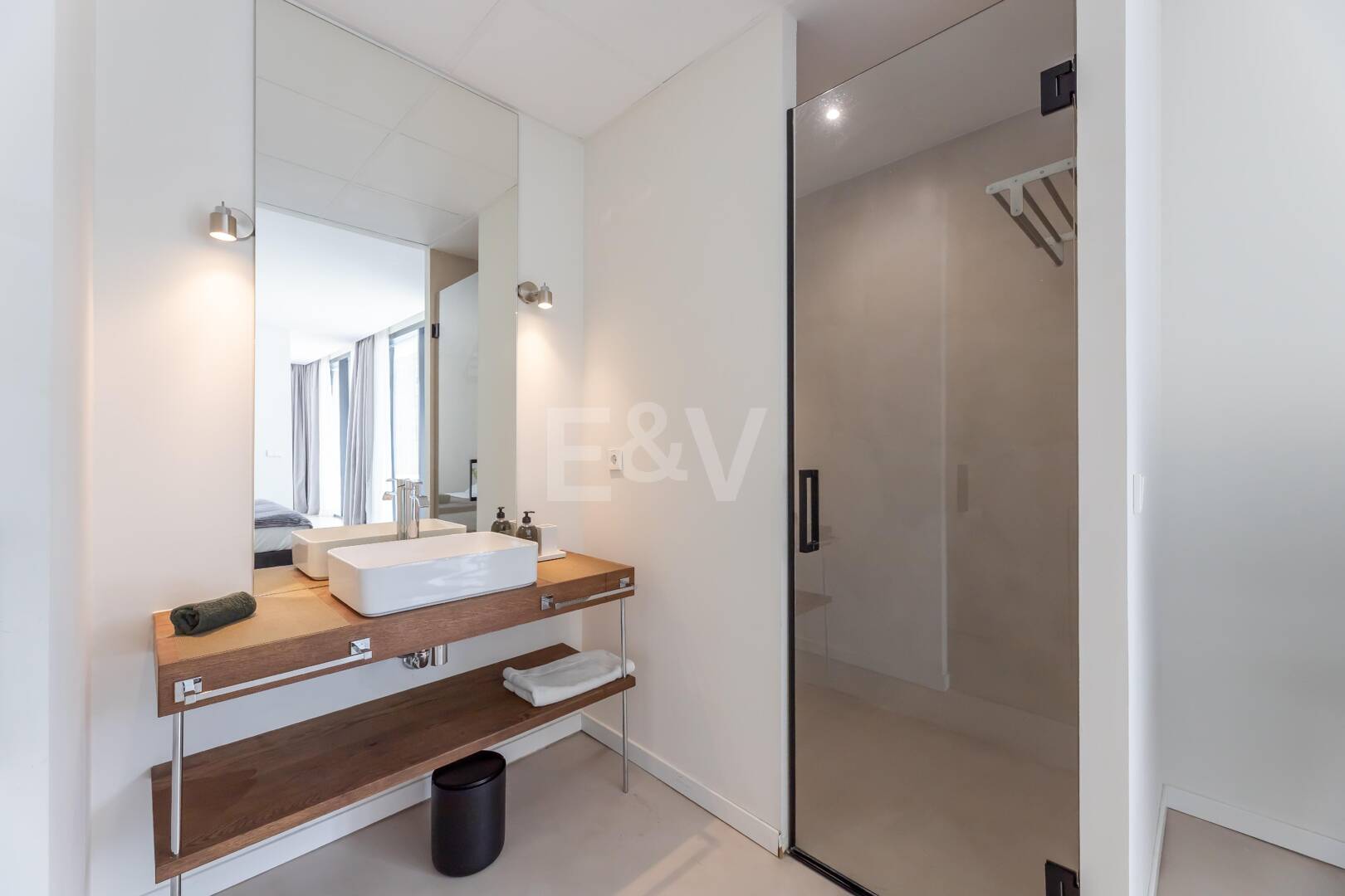 Exceptional Modern Villa with Privacy, Nature & Panoramic Views