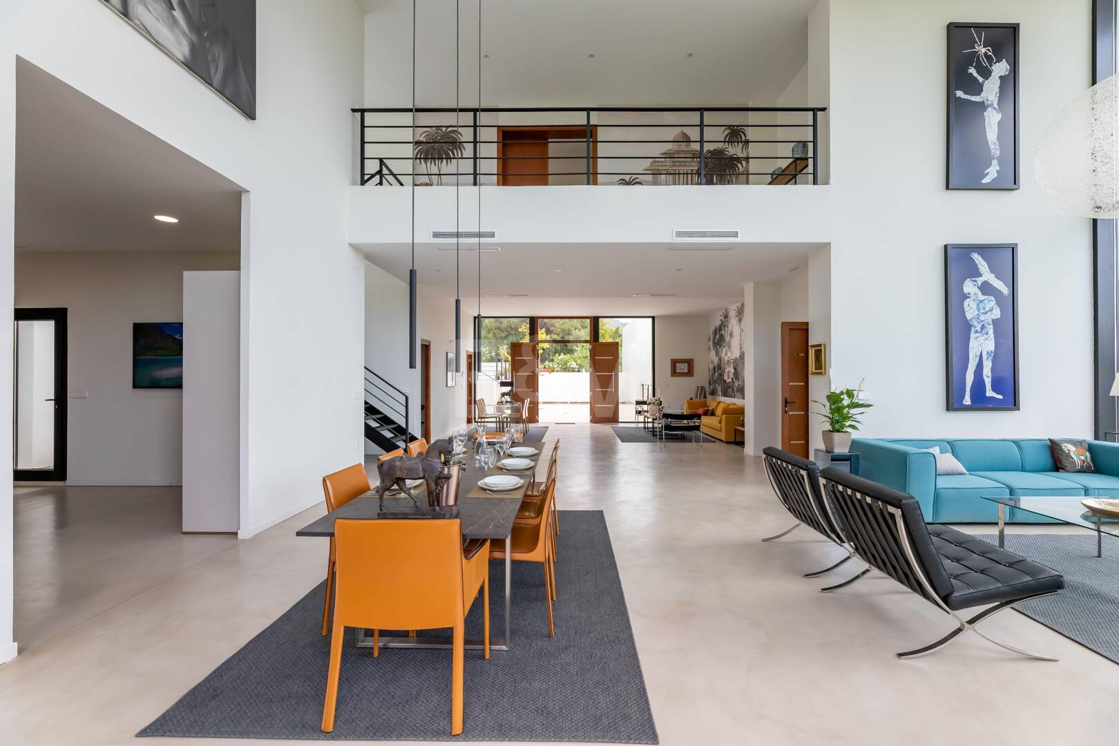 Excepcional villa moderna con privacidad, naturaleza y vistas panorámicas