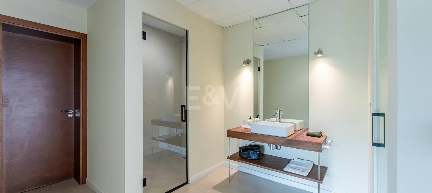 Exceptional Modern Villa with Privacy, Nature & Panoramic Views