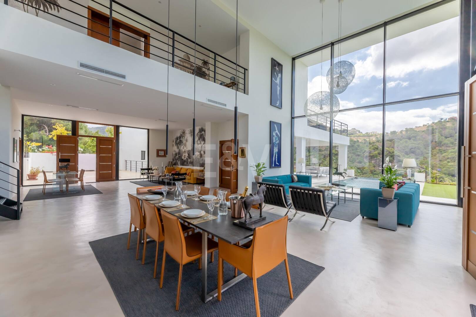 Exceptional Modern Villa with Privacy, Nature & Panoramic Views