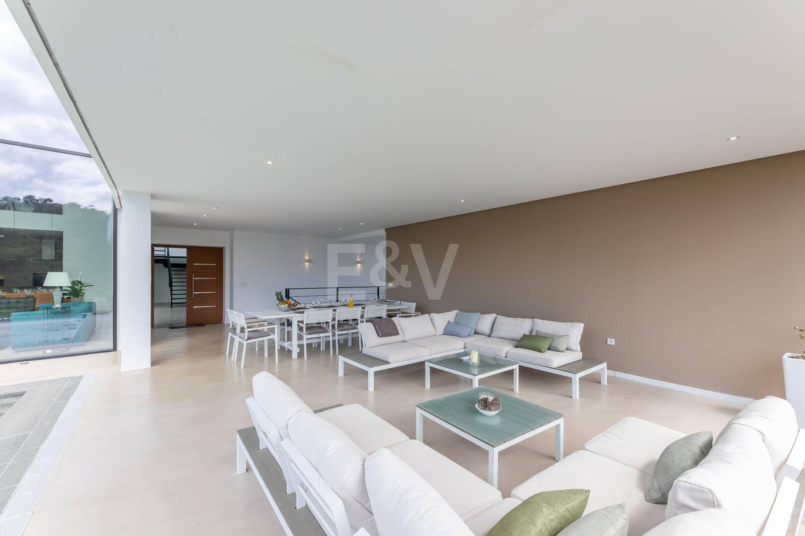 Excepcional villa moderna con privacidad, naturaleza y vistas panorámicas