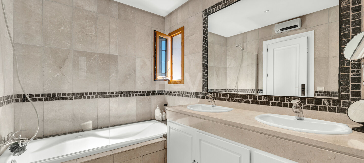 Villa till salu i Nagüeles, Marbella Golden Mile