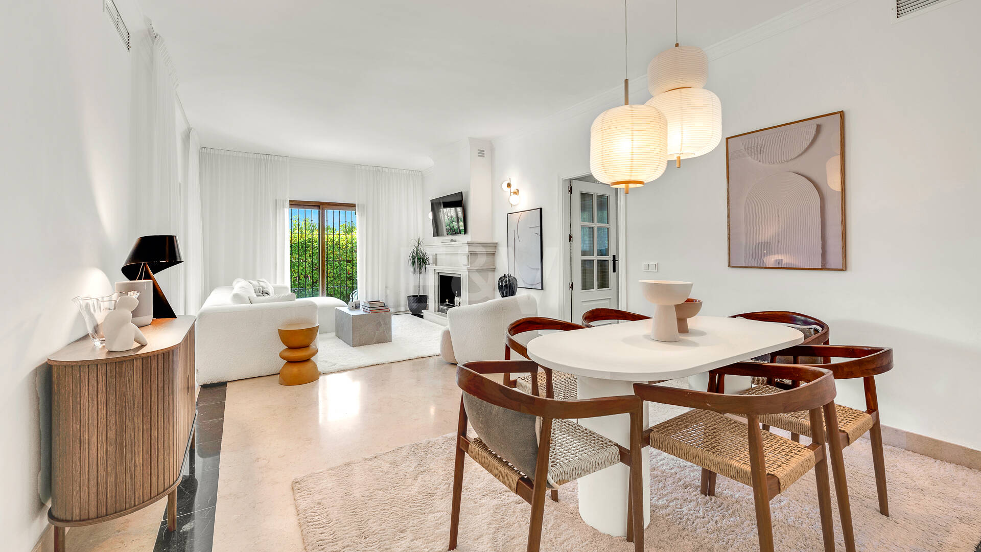 Elegante, nach Süden ausgerichtete Villa im prestigeträchtigen Wohnviertel Nagüeles