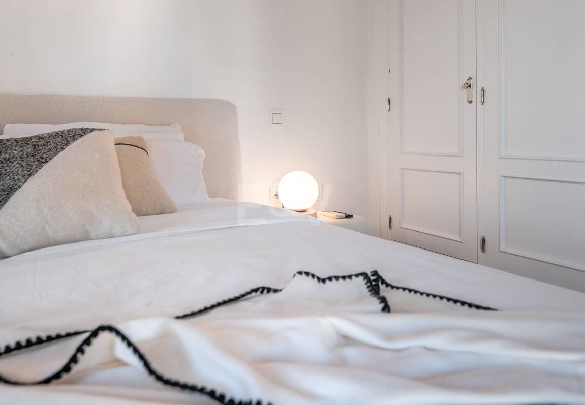 Elegant South-Facing Villa in the Prestigious Residential Area of Nagüeles