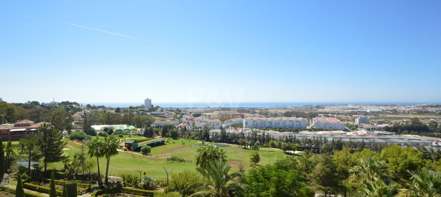 Investment Opportunity - Villa on double Plot with La Concha views