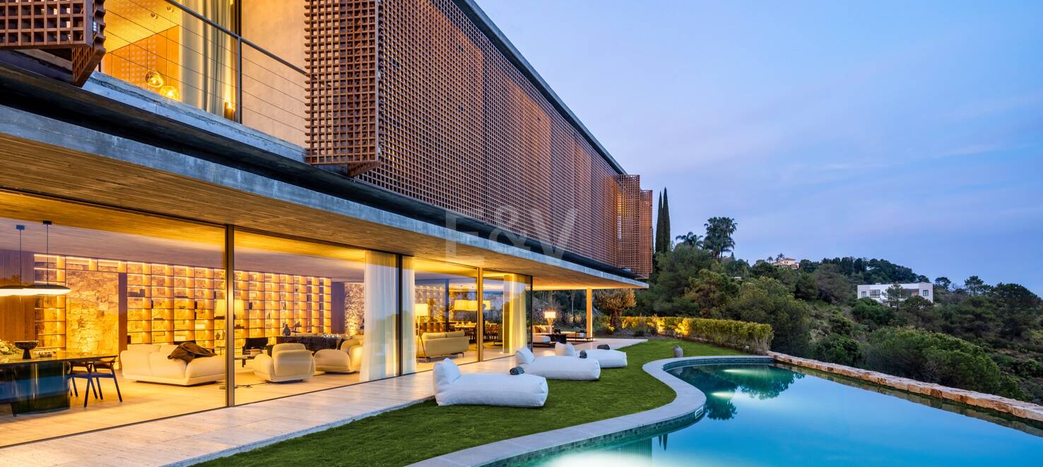 Villa Alia, El Madroñal - Escape to Elevated Living