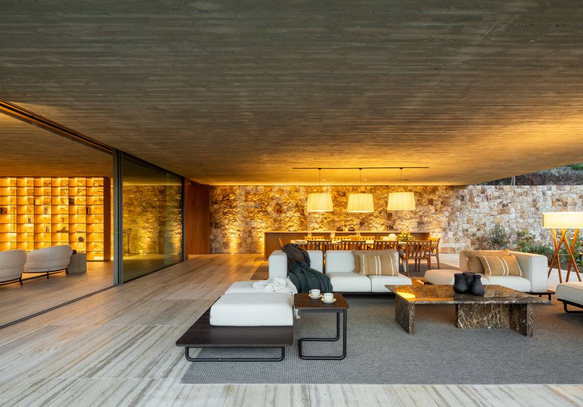 Villa Alia, El Madroñal - Escape to Elevated Living
