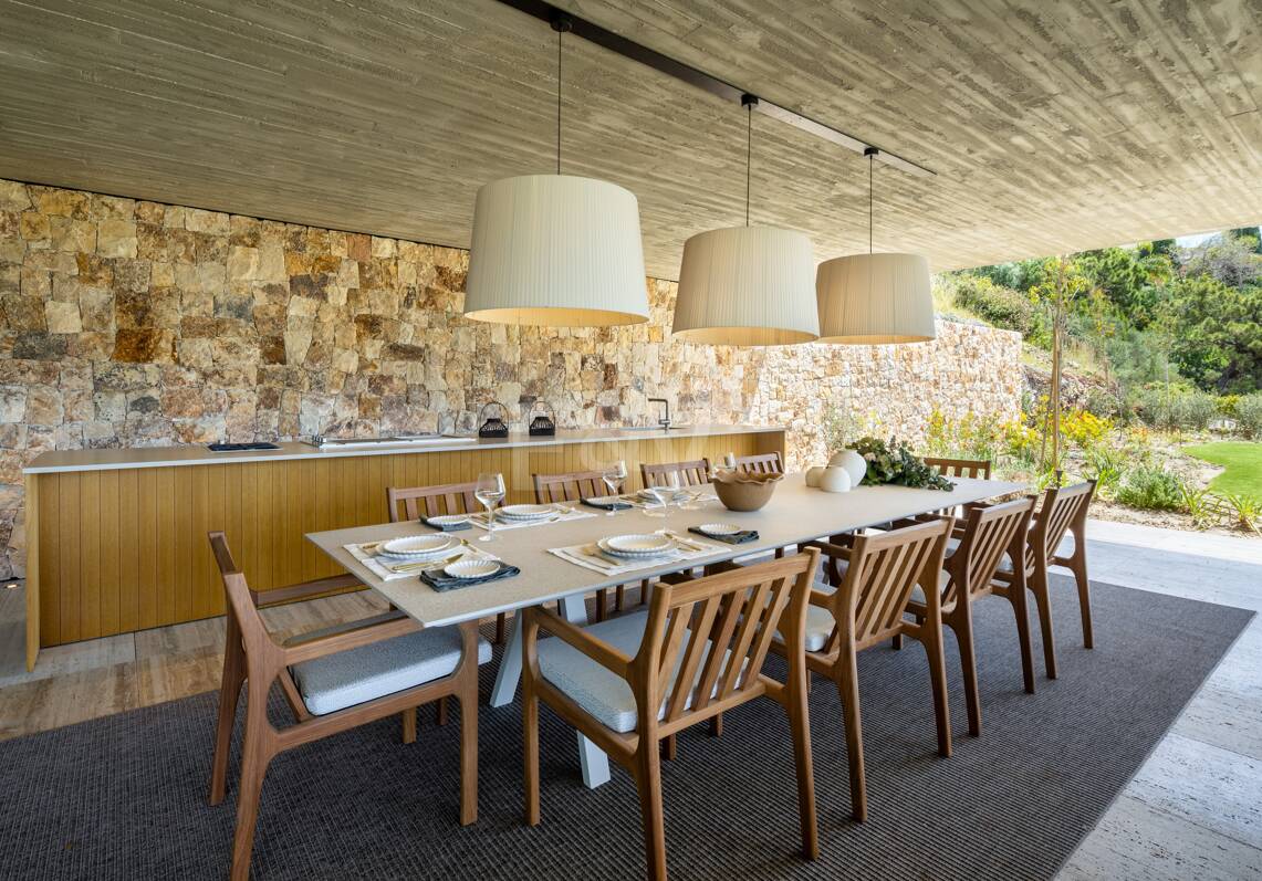 Villa Alia, El Madroñal - Escape to Elevated Living