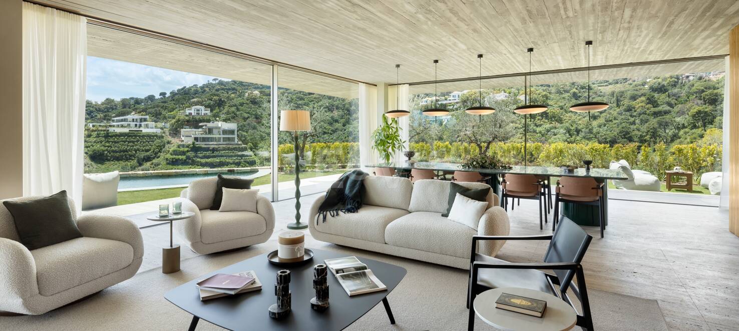 Villa Alia, El Madroñal - Escape to Elevated Living