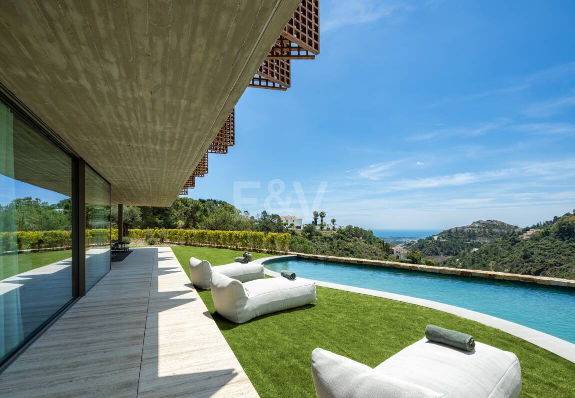 Villa Alia, El Madroñal - Flykt till förhöjd levande