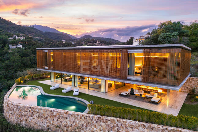 Villa Alia, El Madroñal - Flykt till förhöjd levande