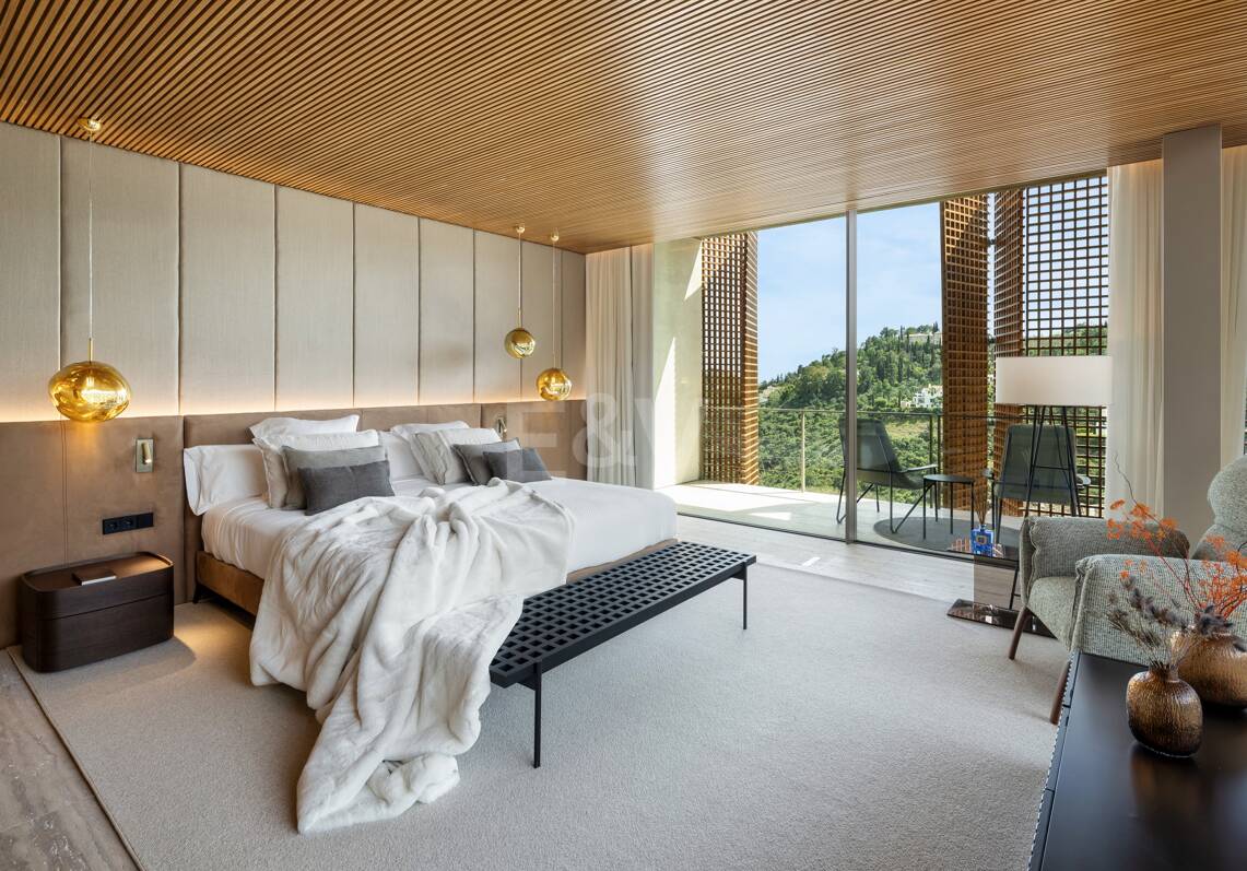 Villa Alia, El Madroñal - Escape to Elevated Living