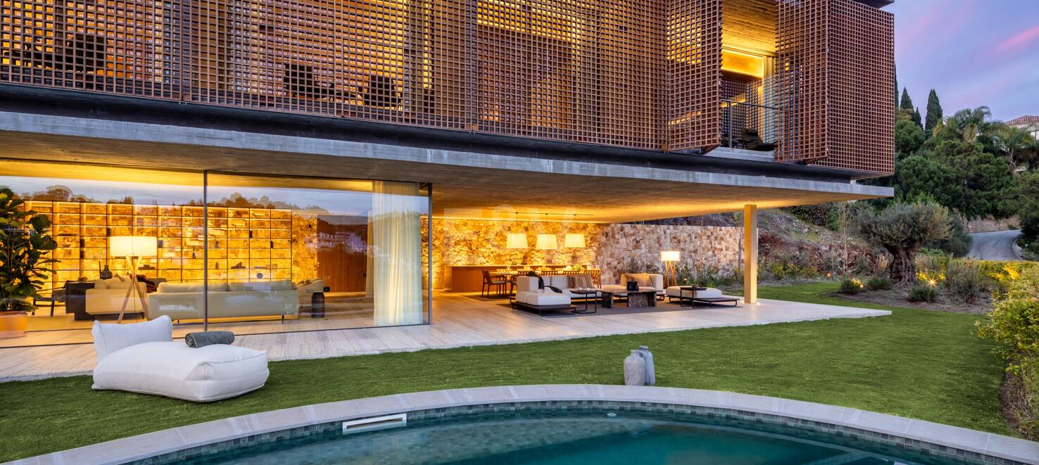 Villa Alia, El Madroñal - Escape to Elevated Living