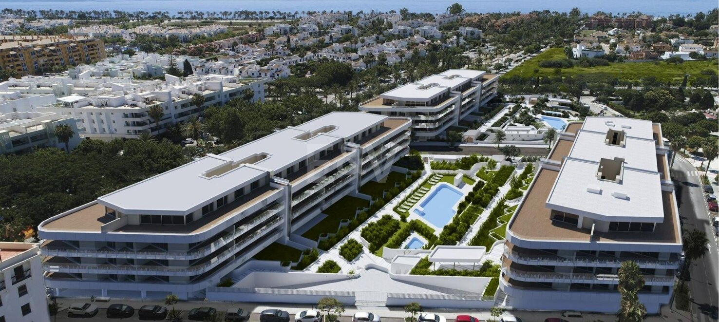 Prime Investment New Home Walking Distance to the Beach