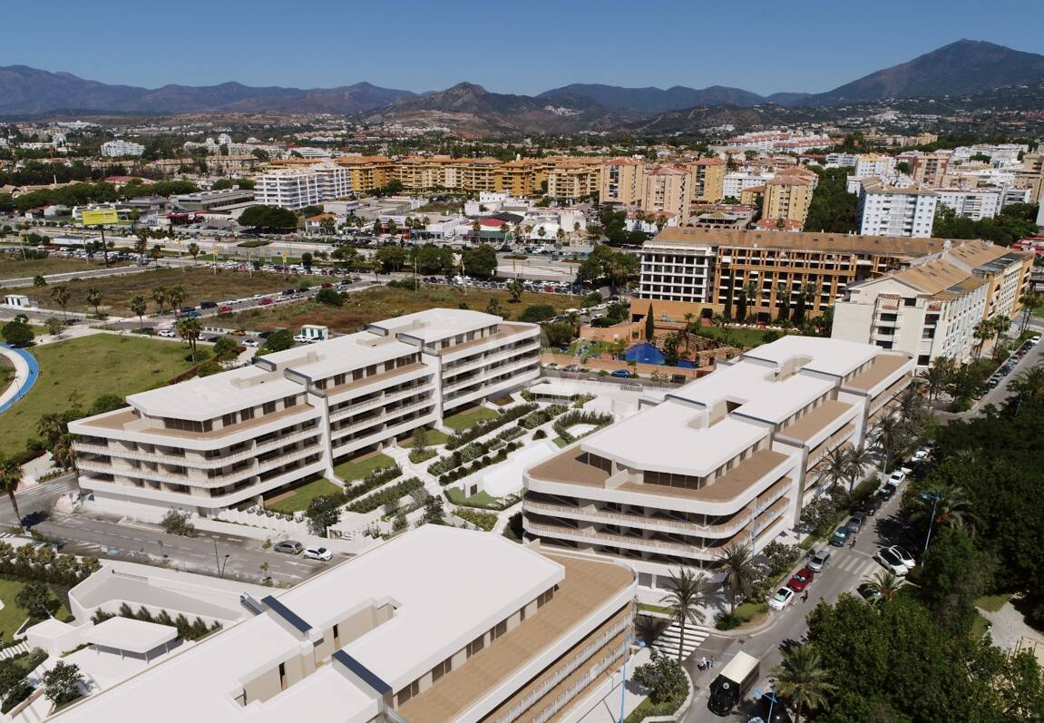 Prime Investment New Home Walking Distance to the Beach