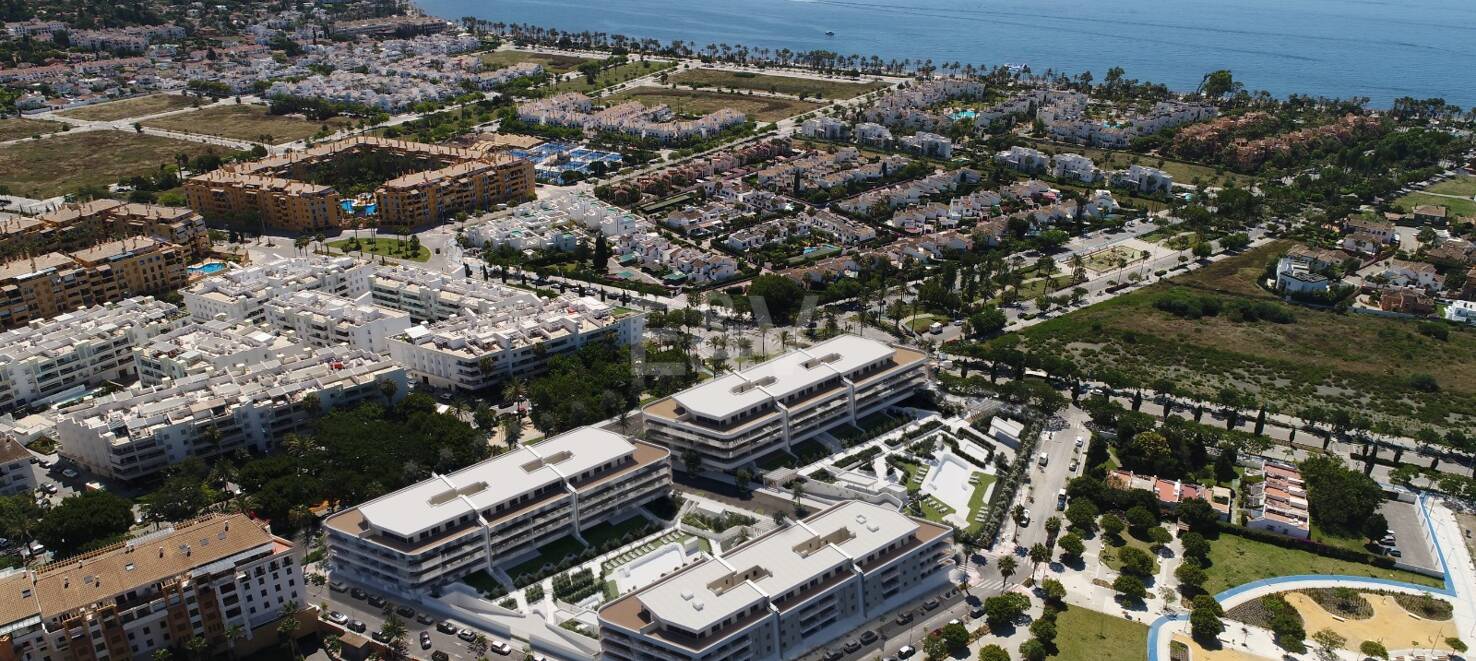 Elégant nouvel appartement de construction avec terrasse, piscine & amp; promenade à la plage