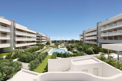 Elegant New Build Lägenhet med Terrace, Pool & Walk-to-Beach bekvämlighet