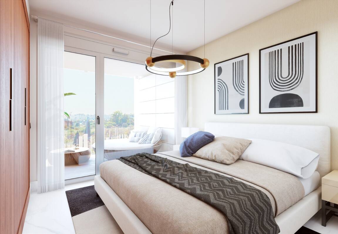 Elegant New Build Lägenhet med Terrace, Pool & Walk-to-Beach bekvämlighet