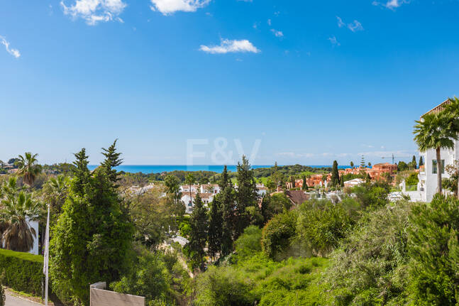 Un nouveau chef-d'œuvre avec spa bien-être et finitions design