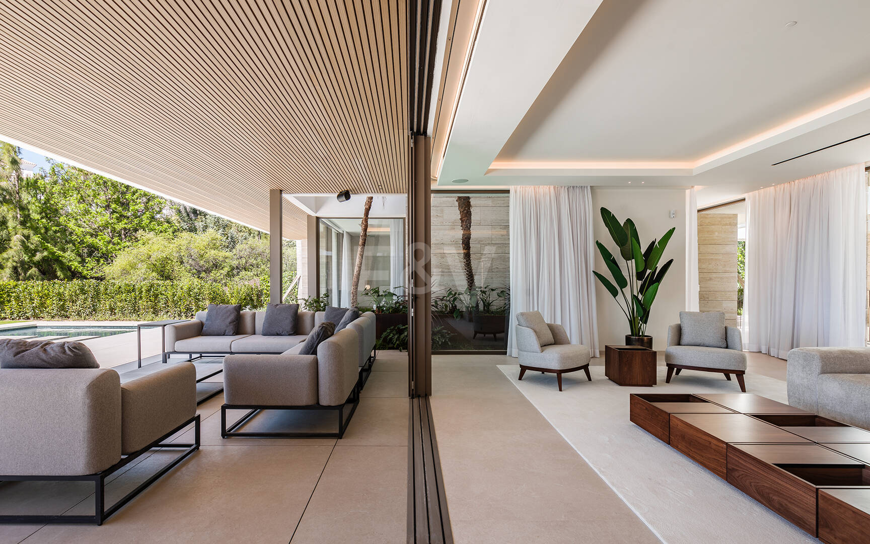 Obra maestra a estrenar con spa y acabados de diseño