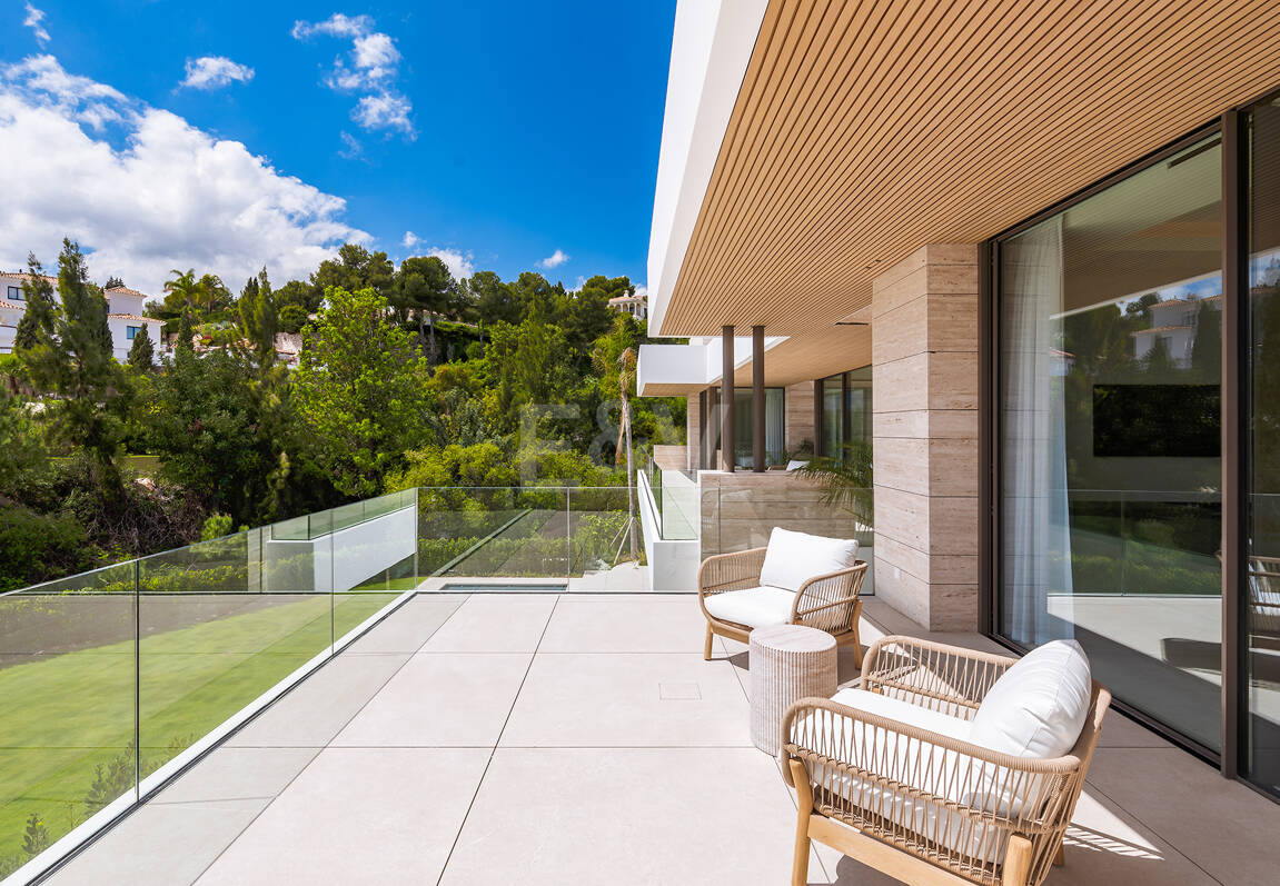 Un nouveau chef-d'œuvre avec spa bien-être et finitions design