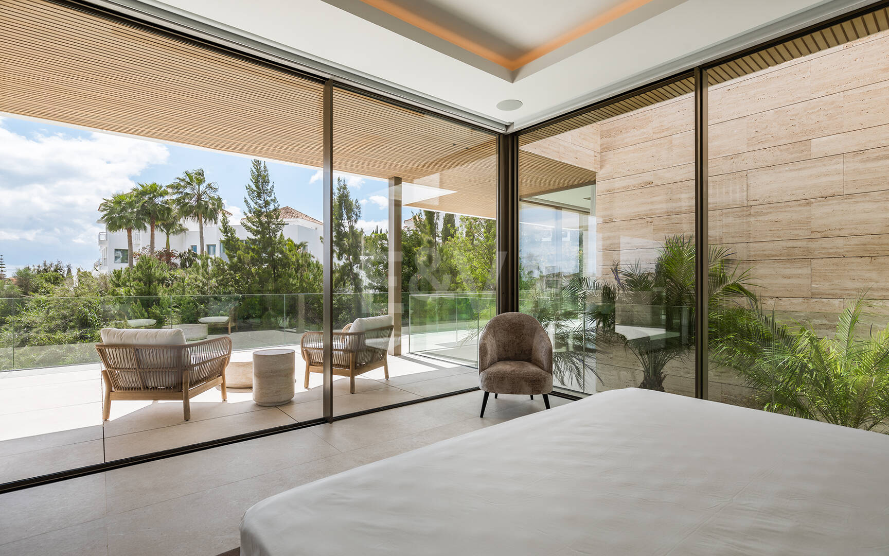 Un nouveau chef-d'œuvre avec spa bien-être et finitions design