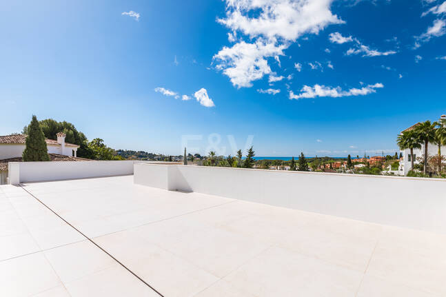 Un nouveau chef-d'œuvre avec spa bien-être et finitions design