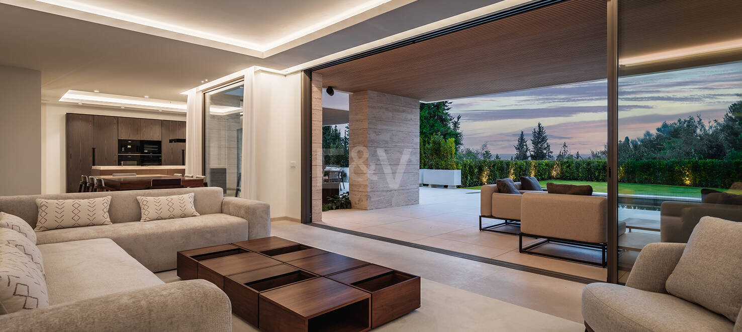 Brand- New Masterpiece z Spa Wellness i designer finały