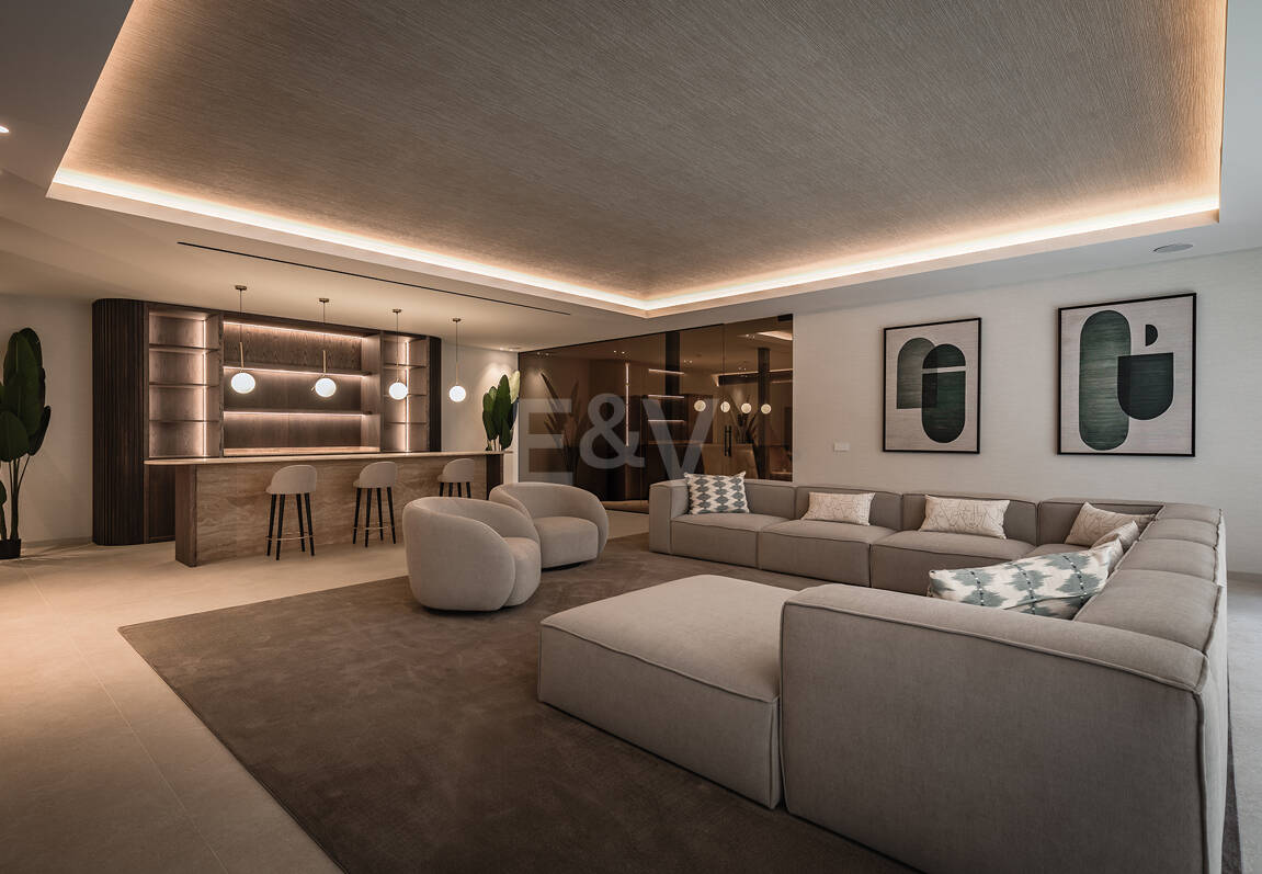 Un nouveau chef-d'œuvre avec spa bien-être et finitions design