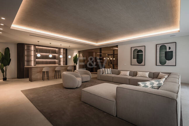 Un nouveau chef-d'œuvre avec spa bien-être et finitions design