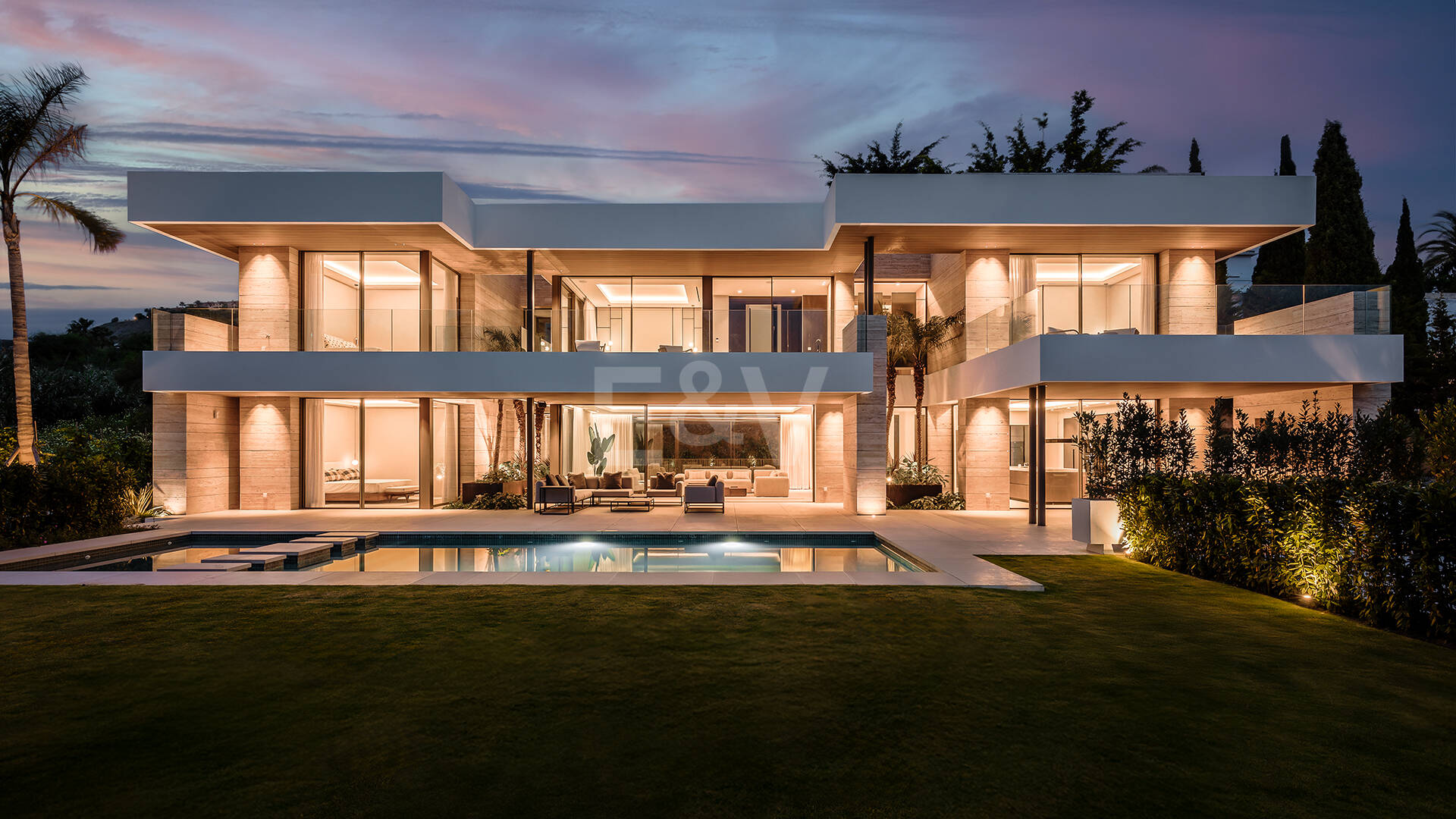 Un nouveau chef-d'œuvre avec spa bien-être et finitions design